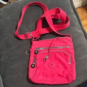 🌺Kipling Bright Pink Crossbody Bag